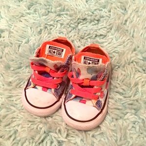 Size 5 converse toddlers